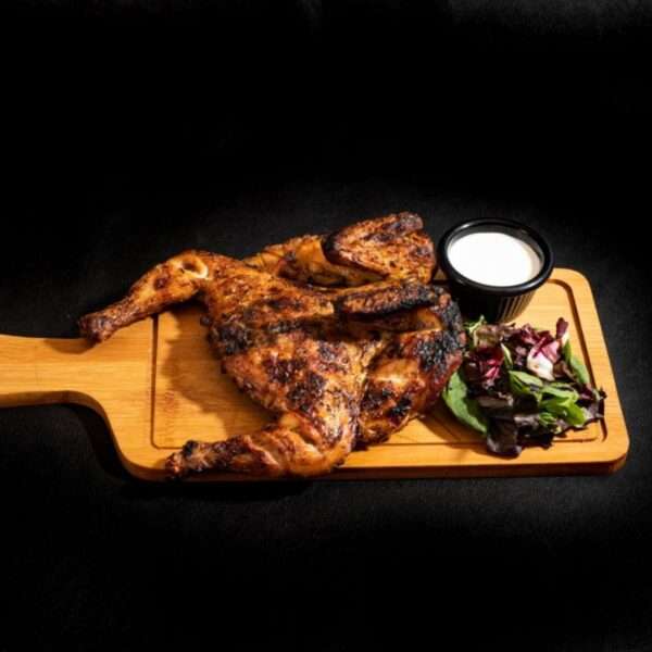 Pui chinezesc cu legume si alune 350g